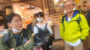 gx019130.mp4_snapshot_01.24_thumb.jpg