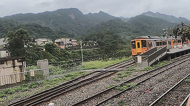 gx019133.mp4_snapshot_00.37_thumb.jpg