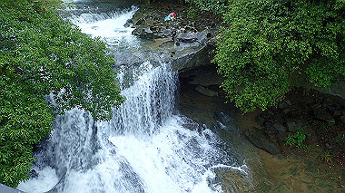 pa210419_thumb.jpg