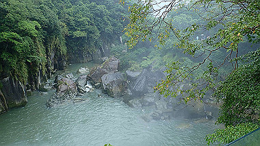 pa210457_thumb.jpg