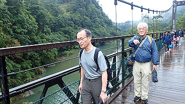 pa210479_thumb.jpg