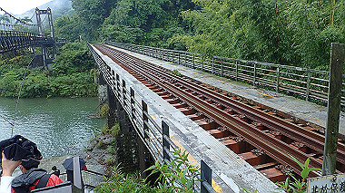 pa210484_thumb.jpg