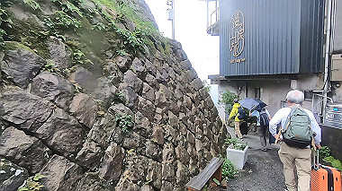 gx019147.mp4_snapshot_03.21_thumb.jpg