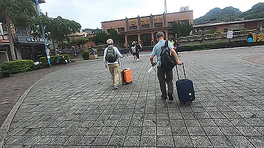 gx019150.mp4_snapshot_02.16_thumb.jpg