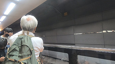 gx019154.mp4_snapshot_00.02_thumb.jpg