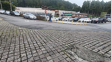 gx019178.mp4_snapshot_04.36_thumb.jpg