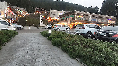 gx019182.mp4_snapshot_01.24_thumb.jpg