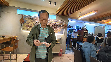 gx019184.mp4_snapshot_00.03_thumb.jpg