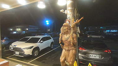 gx019185.mp4_snapshot_00.34_thumb.jpg