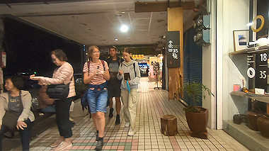 gx019190.mp4_snapshot_00.03_thumb.jpg