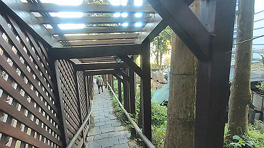 gx019196.mp4_snapshot_01.09_thumb.jpg