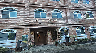 gx019196.mp4_snapshot_02.08_thumb.jpg