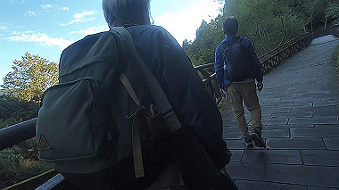 gx019203.mp4_snapshot_00.05_thumb.jpg