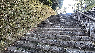 gx019228.mp4_snapshot_00.01_thumb.jpg