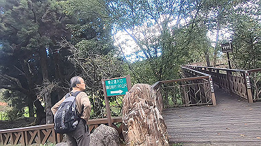 gx019234.mp4_snapshot_02.07_thumb.jpg