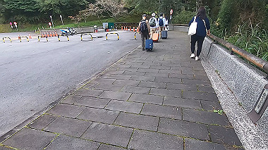 gx019242.mp4_snapshot_16.24_thumb.jpg