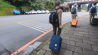 gx019242.mp4_snapshot_17.55_thumb.jpg