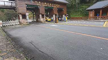 gx019242.mp4_snapshot_19.14_thumb.jpg