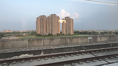 gx019246.mp4_snapshot_00.46_thumb.jpg