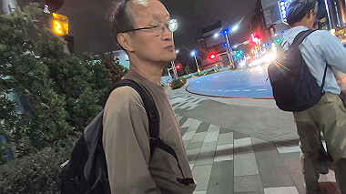 gx019253.mp4_snapshot_16.24_thumb.jpg