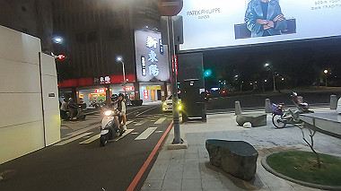 gx019258.mp4_snapshot_01.26_thumb.jpg