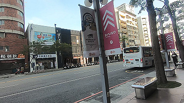 gx019277.mp4_snapshot_00.32_thumb.jpg