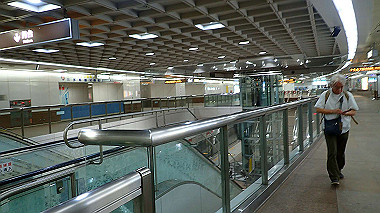 pa240840_thumb.jpg