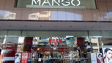 pa240854_thumb.jpg
