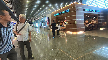 gx019305.mp4_snapshot_00.23_thumb.jpg
