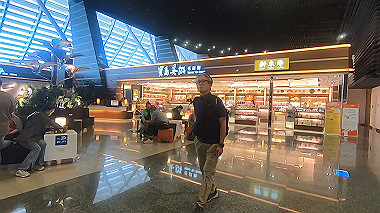 gx019305.mp4_snapshot_00.30_thumb.jpg