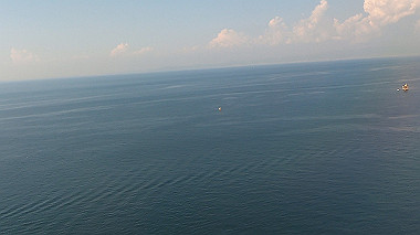 gx019322.mp4_snapshot_01.08_thumb.jpg