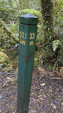 2023-11-23_05-41-41_511_thumb.jpg