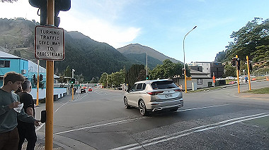 gx010151.mp4_snapshot_02.17_thumb.jpg