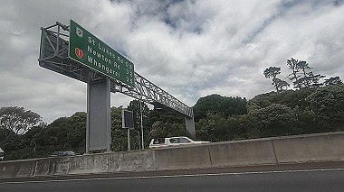 gx010165.mp4_snapshot_01.41_thumb.jpg