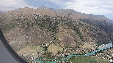 gx019352.mp4_snapshot_00.02_thumb.jpg