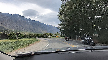 gx019355.mp4_snapshot_01.09_thumb.jpg