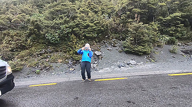 gx019371.mp4_snapshot_01.07_thumb.jpg
