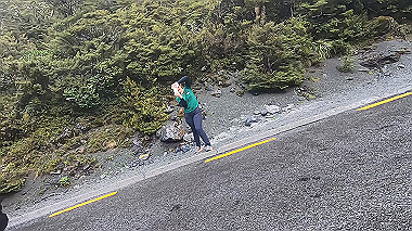 gx019371.mp4_snapshot_01.50_thumb.jpg