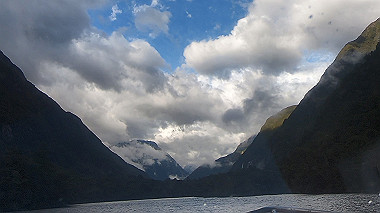 gx019390.mp4_snapshot_00.42_thumb.jpg