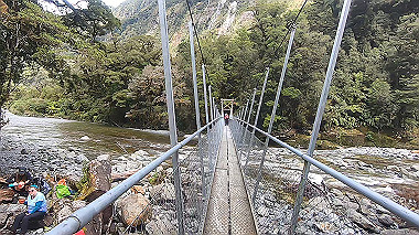 gx019416.mp4_snapshot_00.01_thumb.jpg