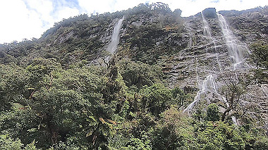 gx019419.mp4_snapshot_00.07_thumb.jpg