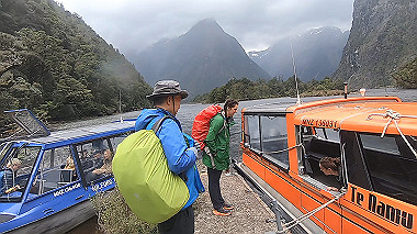 gx019421.mp4_snapshot_00.28_thumb.jpg