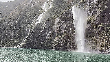 gx019439.mp4_snapshot_02.55_thumb.jpg
