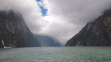 gx019441.mp4_snapshot_00.33_thumb.jpg