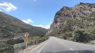 gx019458.mp4_snapshot_00.18_thumb.jpg
