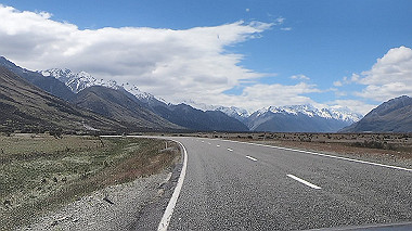 gx019468.mp4_snapshot_01.31_thumb.jpg
