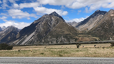 gx019472.mp4_snapshot_00.21_thumb.jpg
