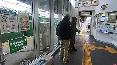 gx010226.mp4_snapshot_00.25_thumb.jpg