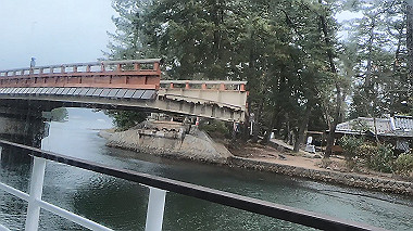 gx010266.mp4_snapshot_02.06_thumb.jpg