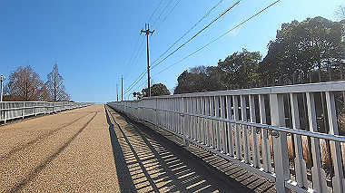 gx010369.mp4_snapshot_01.49_thumb.jpg